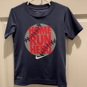 Nike boys dri-fit tee size 4